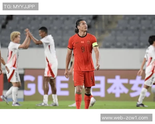 国足新教练团队引入创新设备或源自助教毛雷尔的独特构思