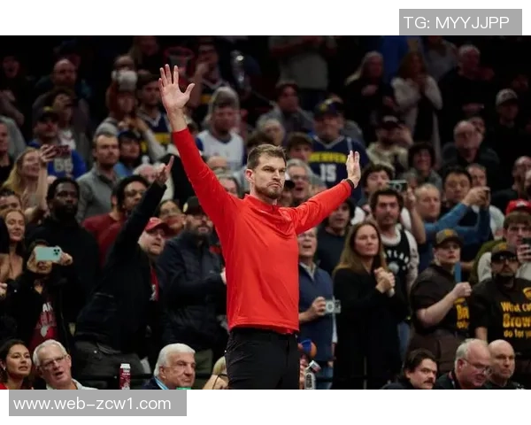 阿夫迪亚连续三场比赛得分20成为开拓者历史上第二位达成此成就的球员