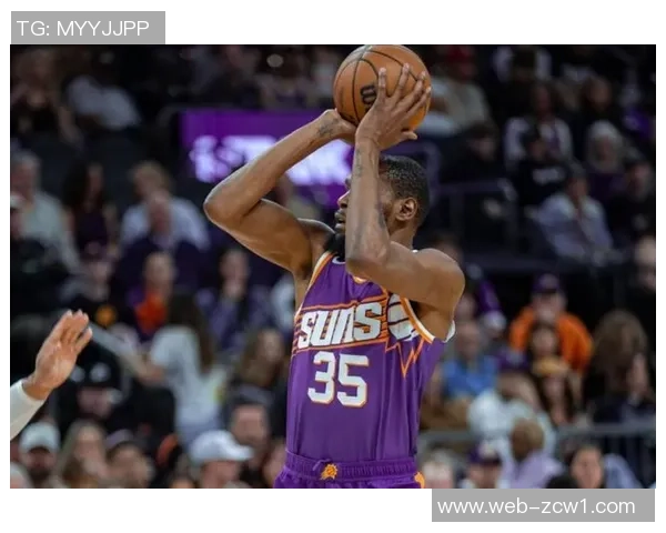 布克评论火箭五高阵容称其为模仿者联盟若成功其他球队将纷纷效仿 布克评论火箭五高阵容称其为模仿者联盟若成功其他球队将纷纷效仿